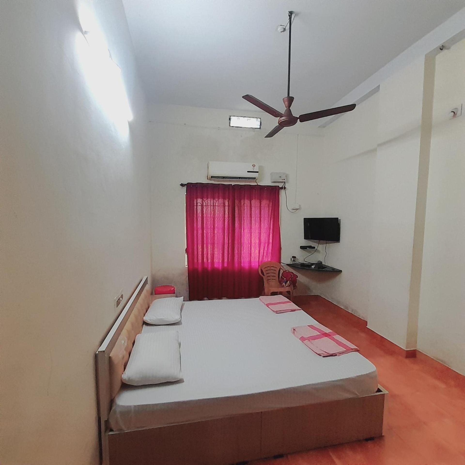 Shree Jayadurga Boarding&Lodging Удупи Екстериор снимка